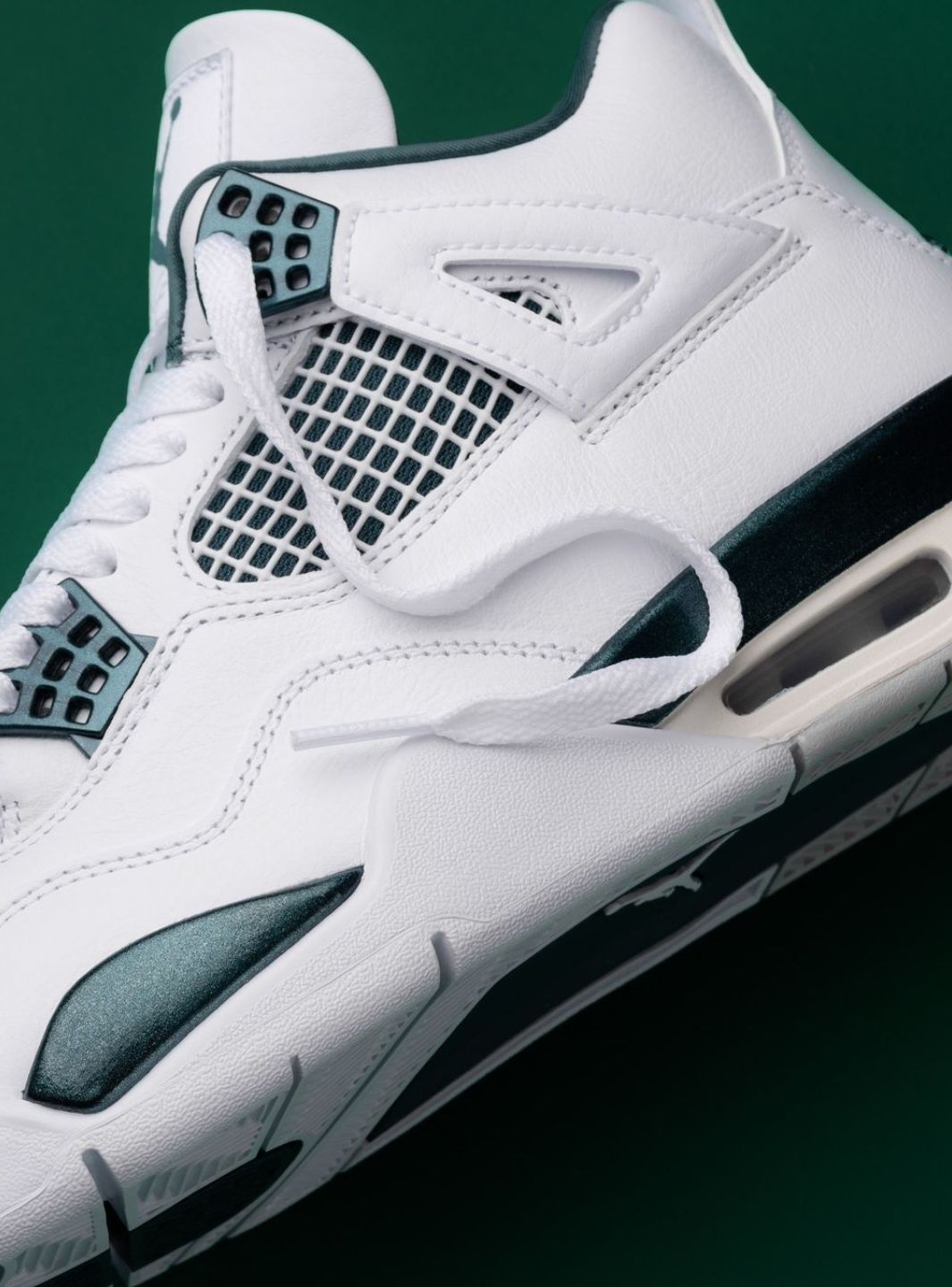 Air Jordan 4 Retro Oxidized Green